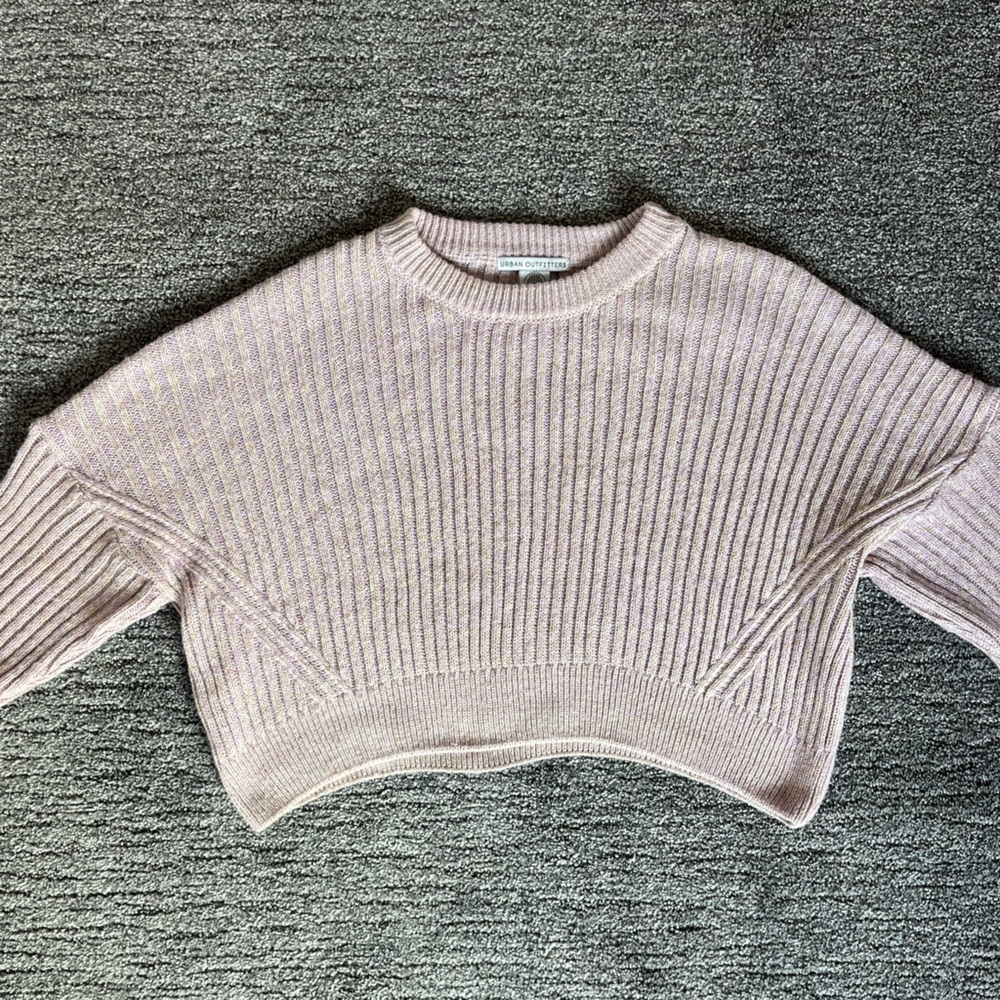 Urban Outfitters Light Pink Cropped Ribbed Sweater